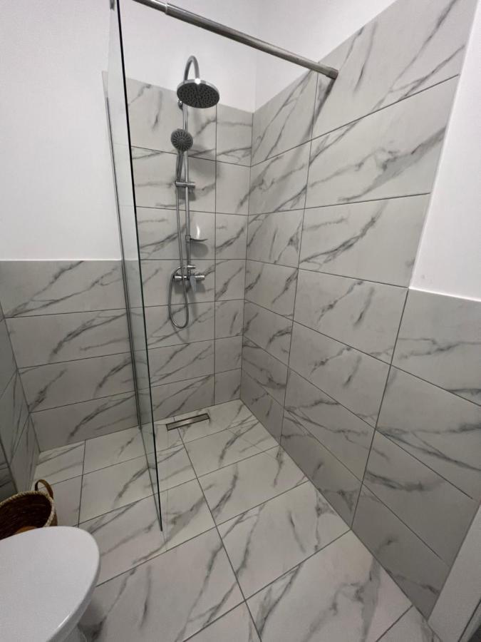 Sunny Apartments Suceava 64 المظهر الخارجي الصورة
